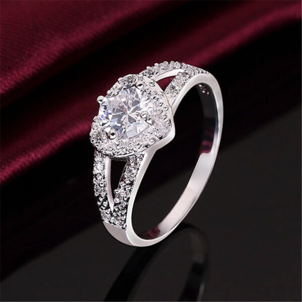 Silver Crystal CZ Ring - Image 4
