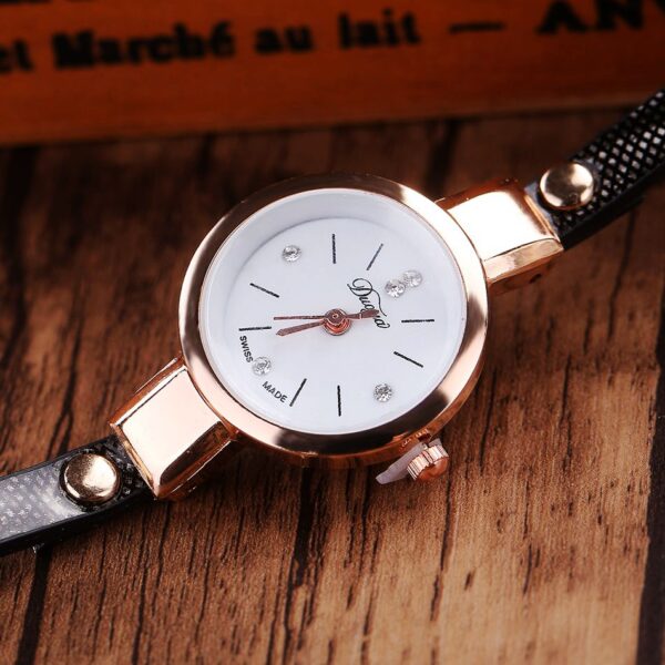 Women Gold Bracelet Quartz Gift Watch - Image 6