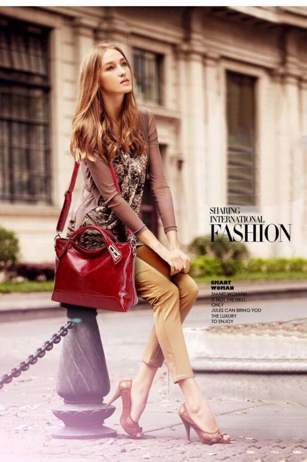 Women's Oil Wax Leather Designer Handbag - Image 6