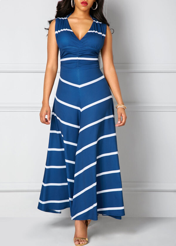 Cutout Back V Neck Printed Navy Maxi Dress - Image 2