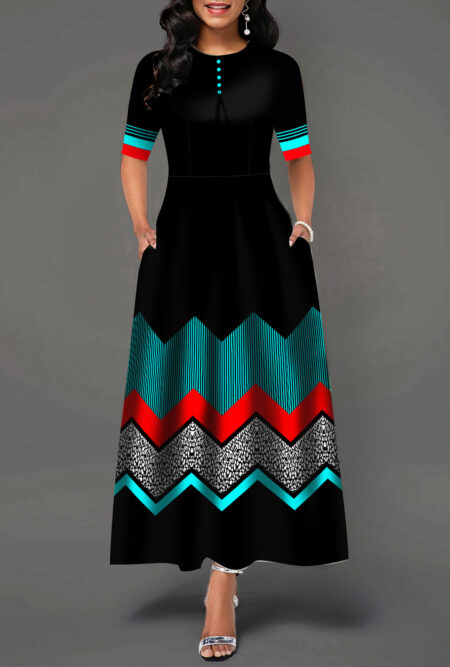 Gorgeous Button Detail  Chevron Print Dress