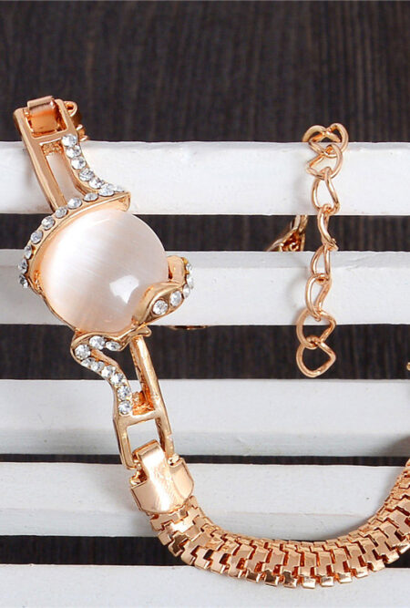Stunning Gold Color Shiny Austrian Crystal Cat Eye Stone Bracelet