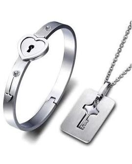 Stunning Stainless  Love Heart Lock Bracelet  Key Pendant Necklace Couples Set