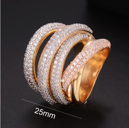 Luxury Twist Lines Geometry Cubic Zironium Ring