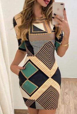 Bewitching Short-Sleeved Slim Round Neck Dress