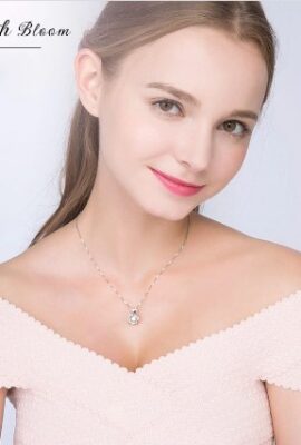 Romantic Double Heart Flower Pendant Necklace