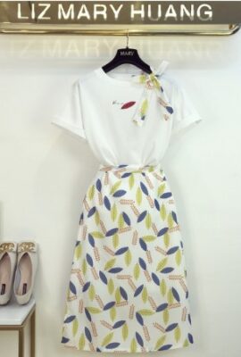 Charming Two Piece Leave Print Chiffon Skirt + Top