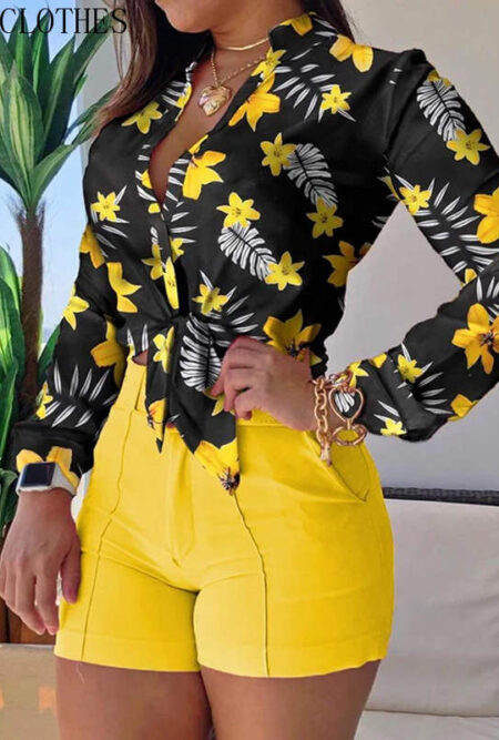 Exquisite  Floral Print Turn-down Collar, Tie Front Top