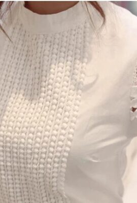 Gorgeous Slim Bottoming Long-sleeved White Lace Top