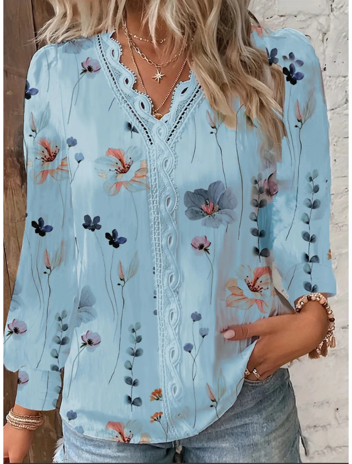 Gorgeous V-neck Vintage Floral Print Blouse